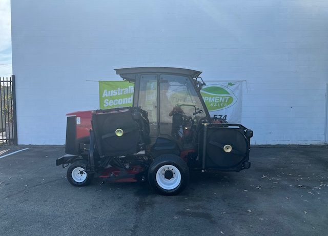 Toro 4700 -D Groundsmaster - Cab - Used Australia- Right Side