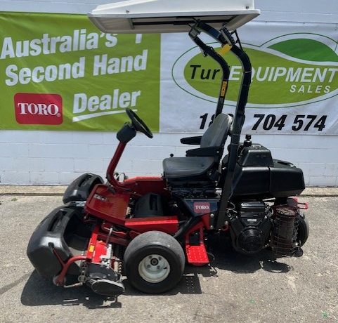 Toro 3150 - Q Greensmower Used - Australia - 2 - side