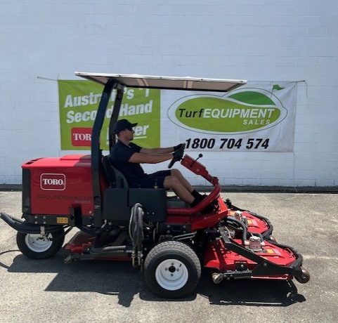 Toro 3500D - Groundsmaster - Used - Australia - Right side