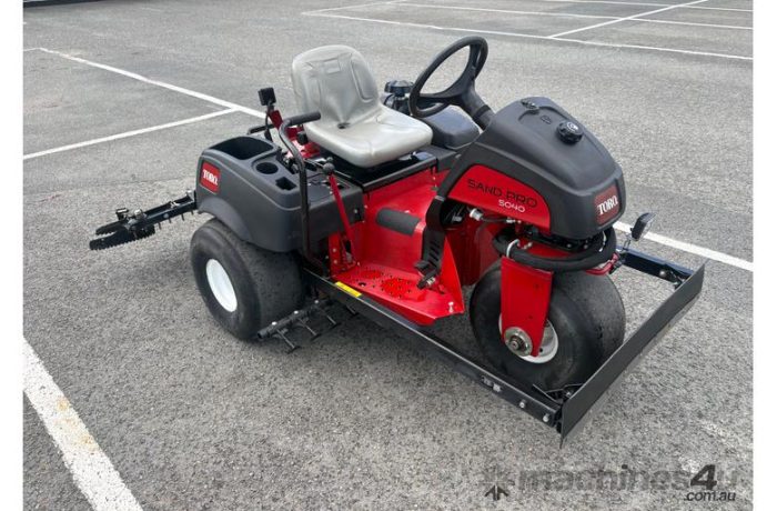 TORO SANDPRO Bunker Rake 5040